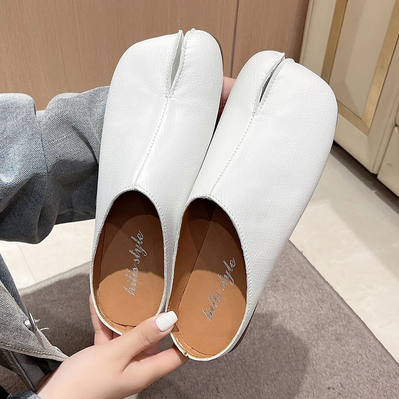 Women Split Toe Flat Slippers Women Shallow Lazy Slip-On Mules Split Toe Woman Loafers Casual Cozy Soft Shoes Chaussure Femme