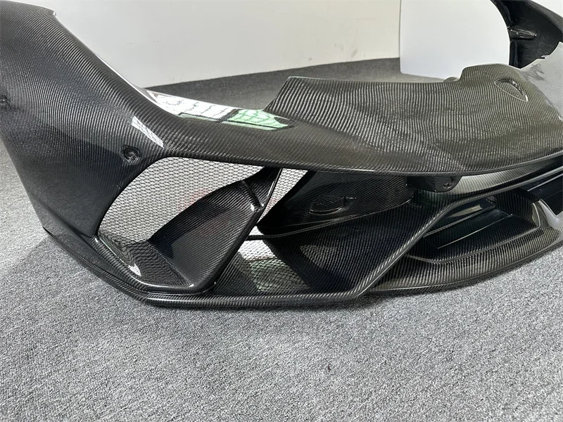 المصد الأمامي للسيارة لامبورغيني هوراكان LP610 LP580 ترقية إلى طقم هيكل الأداء