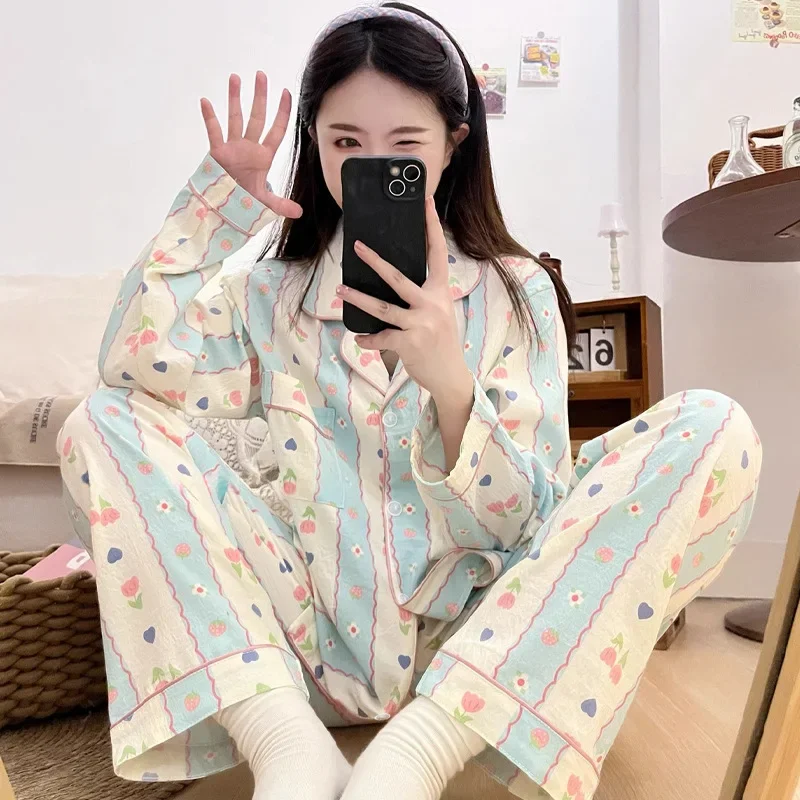 

Striped Pajamas Women Long Sleeve Set Tulip Bear Breathable Soft Loungewear International Students in Autumn and Winter Homewear