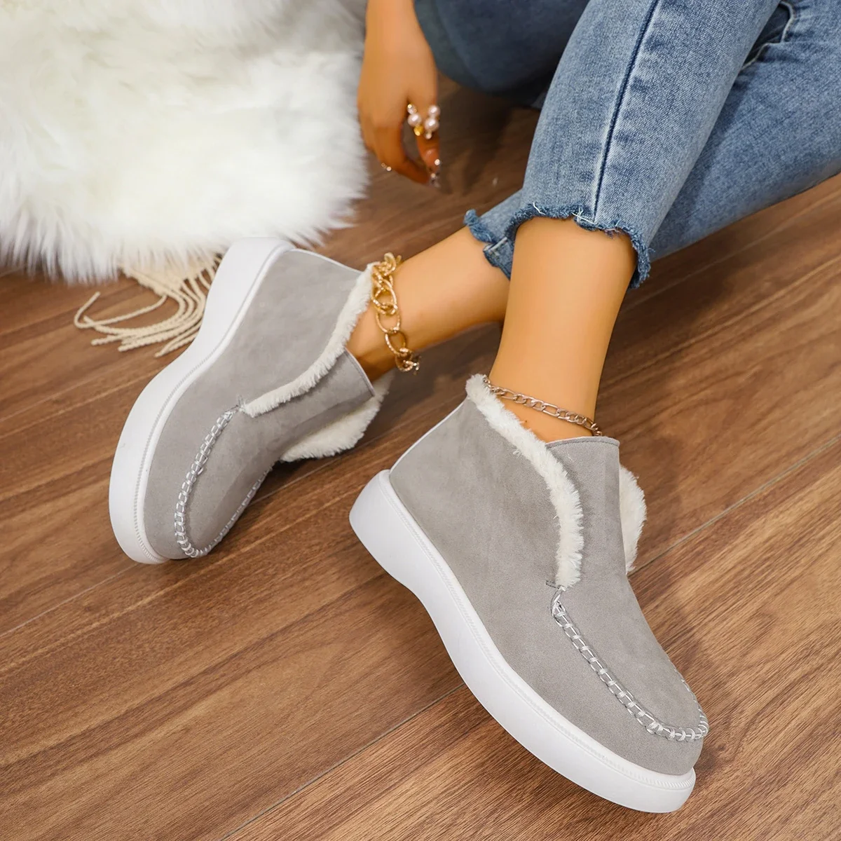 Women's Boots 2024 New Winter Plush Cotton Shoes Women Thickened Fluff Warm Snow Ankle Boots Female Slip on Casual Flat Shoes