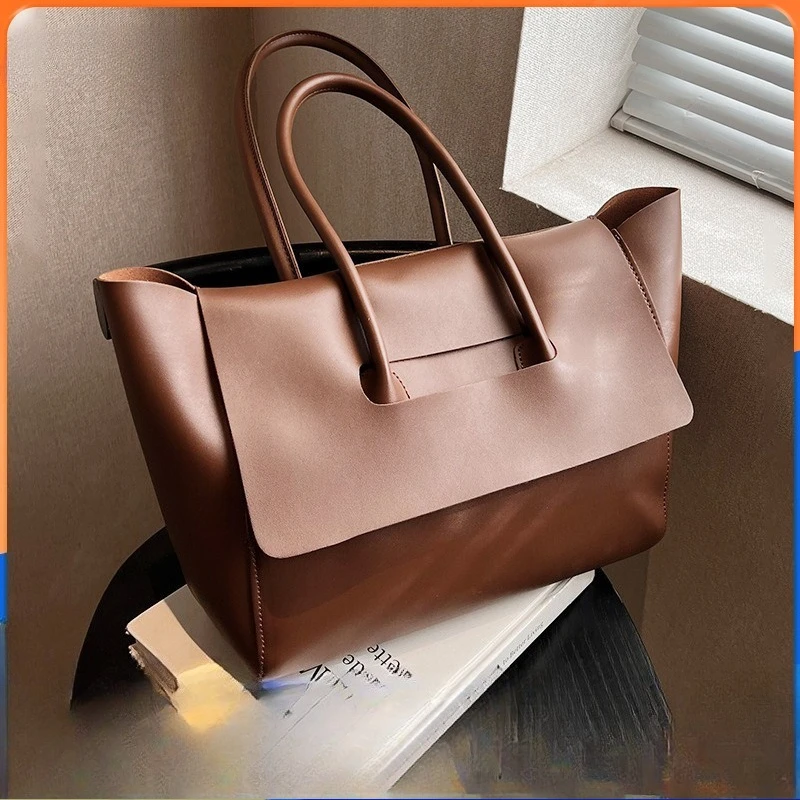 

New Large Capacity Bag 2025 Korean Version Solid Color Tote Bag Handbag Retro Commuting Simple and Stylish
