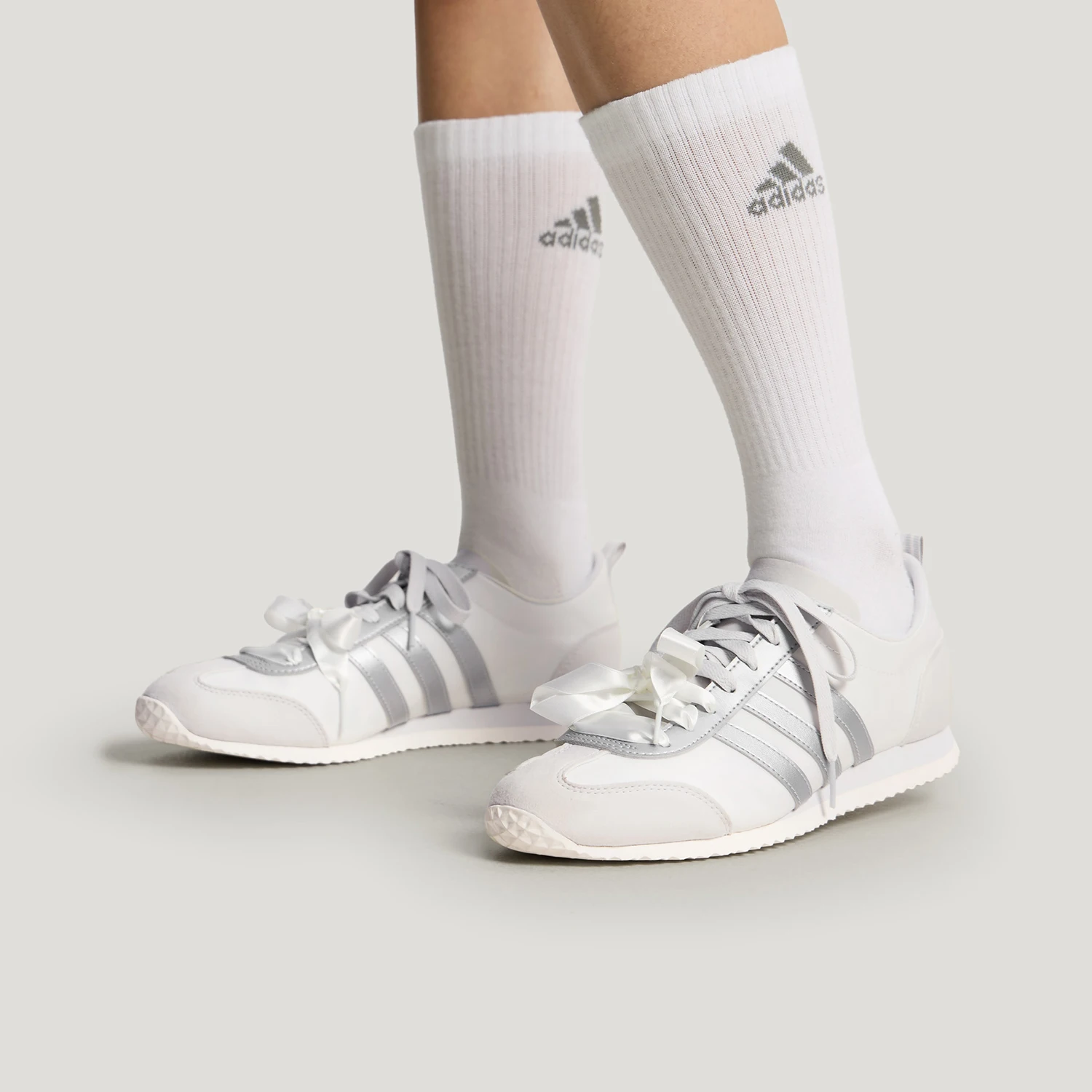 

Adidas Authentic Four Seasons Style Men's Women's Lace-Up Non-Slip Breathable Lightweight Sneakers KH7660