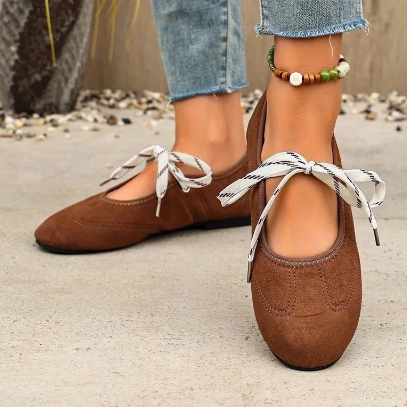 Modische neue elegante und sexy Freizeitschuhe für Damen, Frühling und Herbst, heiß begehrte bequeme flache Schuhe mit runder Spitze. – Detail 6