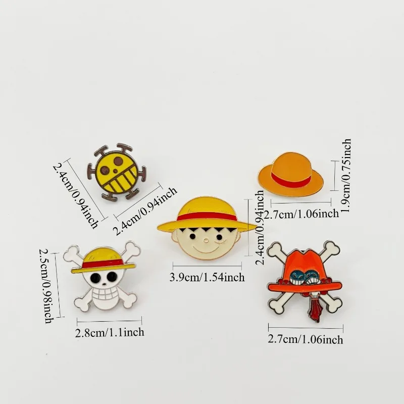 One Piece cartoon pin badge featuring Luffy's straw hat, anime-style alloy resin, fashionable and creative accessory gift