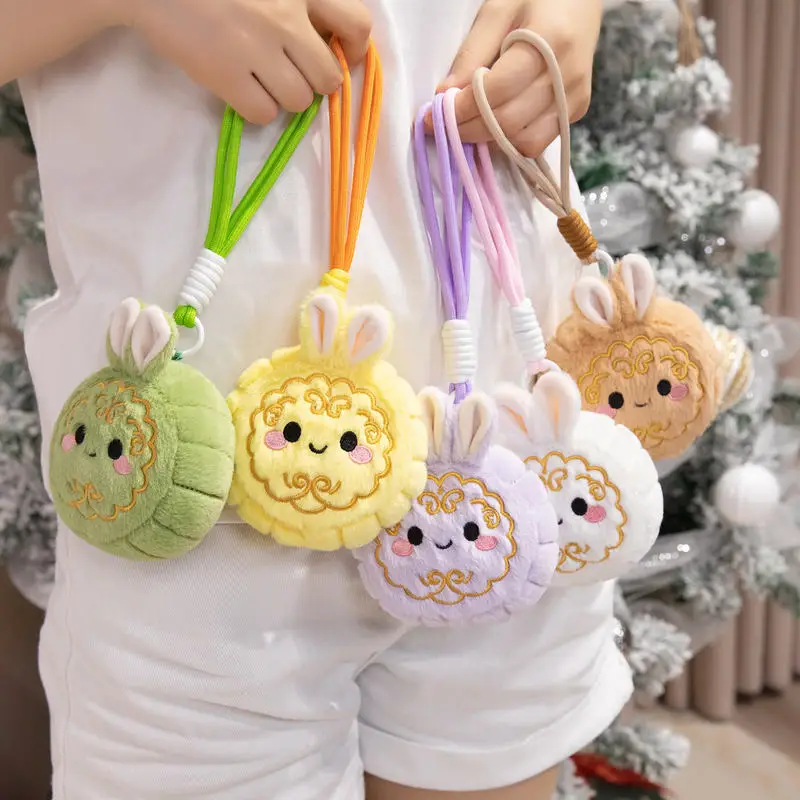 

2025 Cute Chinese Mid-Autumn Festival Moon Cake Shaped Plush Pendant Symbolizes Family Reunion Gifts For Family