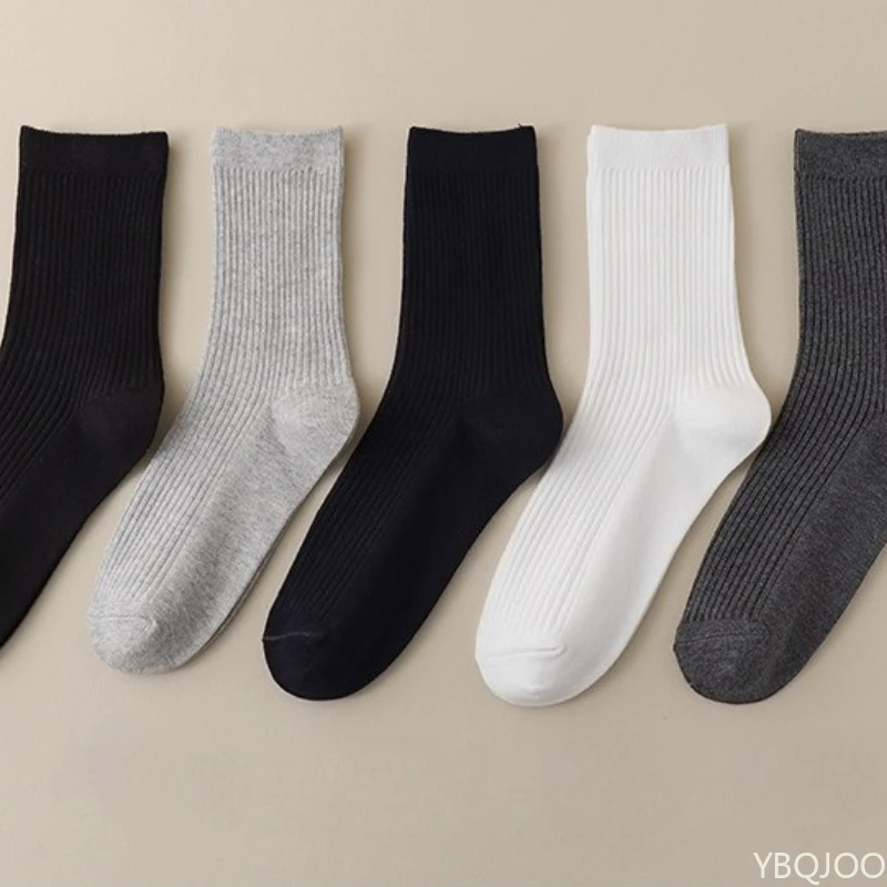 5 أزواج من الجوارب الرجالية المصنوعة من القطن الخالص للخريف ذات الأنبوب المتوسط بإبرة مزدوجة ماصة للعرق ومضادة للبكتيريا جوارب قطنية رياضية
