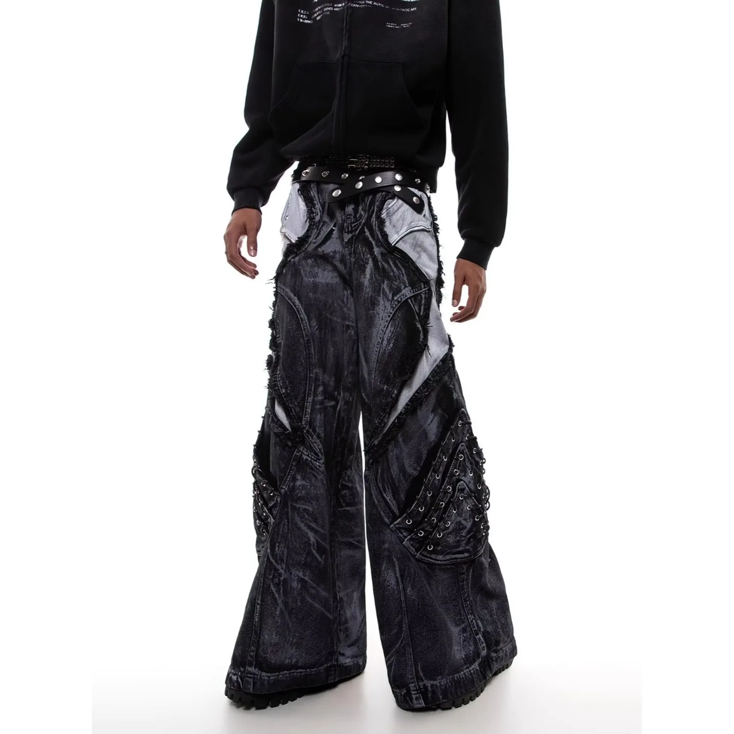 

2026 Casual Multi-pocket Micro-speaker Tooling Jeans Men's Retro High-end Loose Straight Vibe Pants