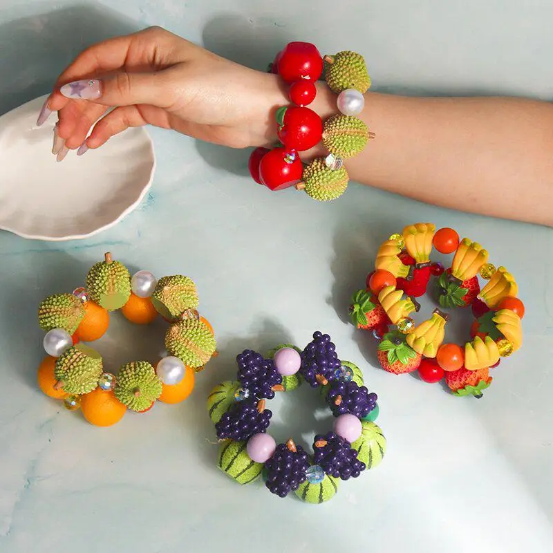 Cute 3D Simulation Resin Fruit Charm Bracelet With Faux Pearl Rhinestone Details For Summer Beach Vacation Daily Wear Parties