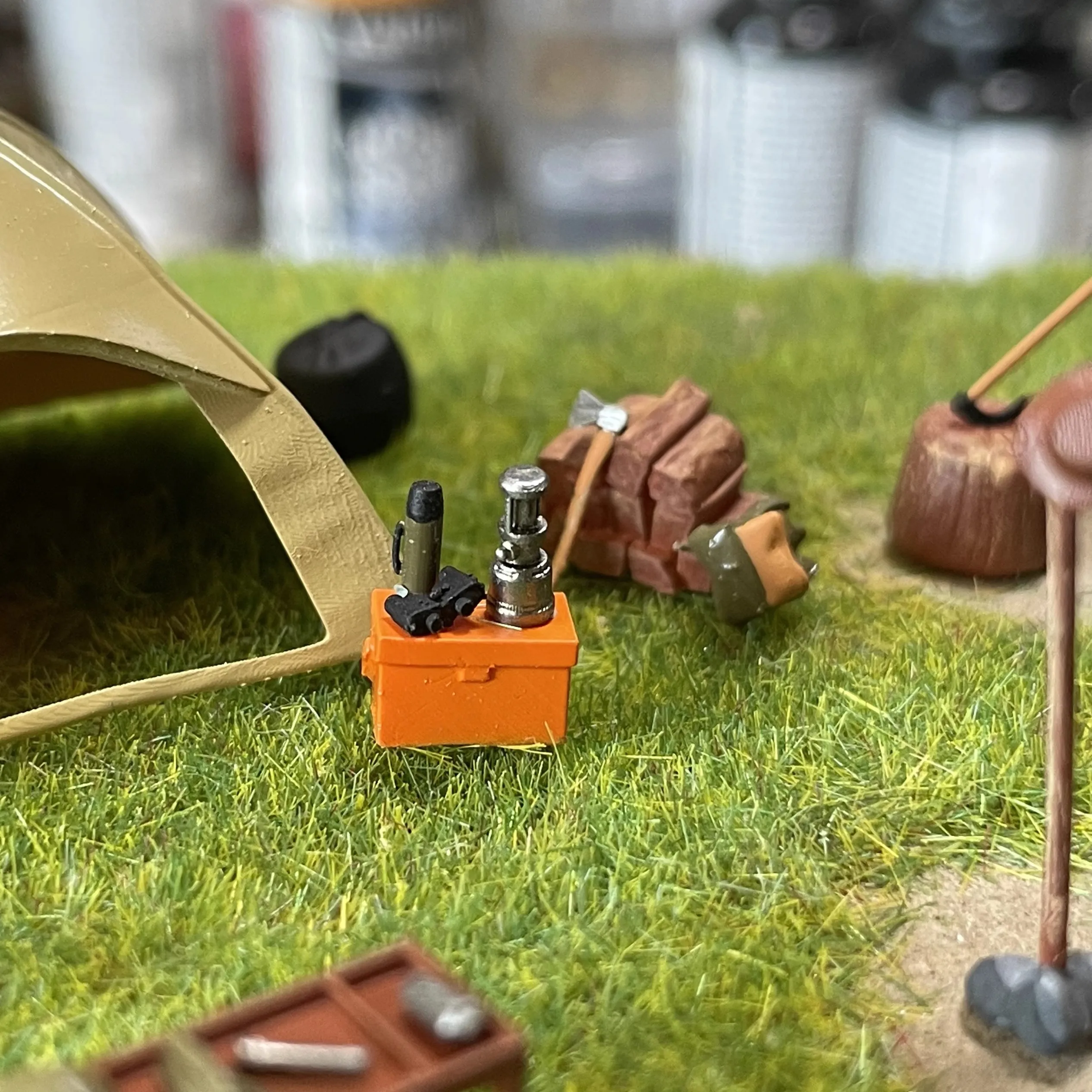 1:64 modelo de cena de acampamento ao ar livre tenda mesa de acampamento e cadeiras guitarra lanterna fogueira diorama