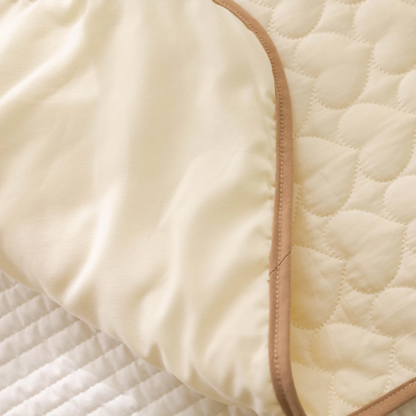 Foldable Waterproof Diaper Mat 5