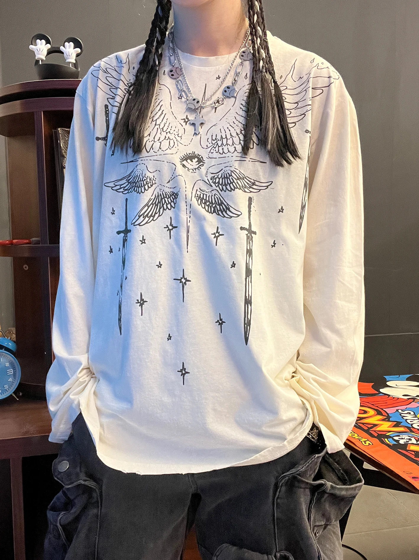 Collectible Vintage T Shirts - Desain Kaos Lengan Panjang dengan Motif