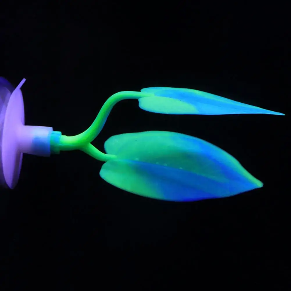 

Fish Spot Fish Leaf Bed Vibrant Eco-friendly Fish Tank Leaves with Suction Cup for Small Aquariums Simple Installation Bed