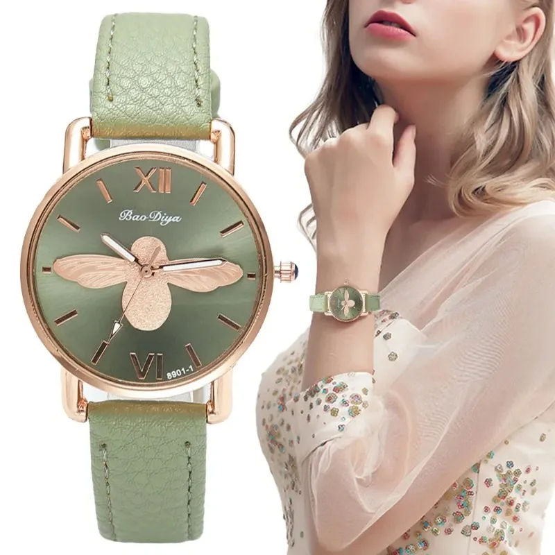 Simple Little Bee Design Women Watches Vintage Green Leather Ladies Luxury Wristwatches Fashion Casual Female Quartz Clock