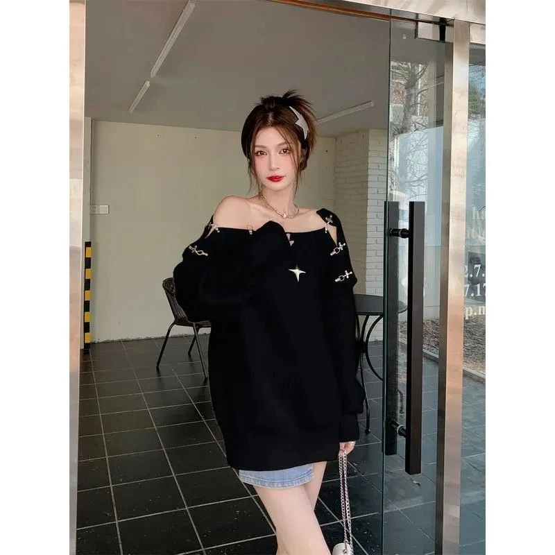 

Off-The-Shoulder Diagonal Neck Pullover Sweater Autumn 2023 Loose Casual Solid Color Pullover Harajuku Retro Fashion Sweater