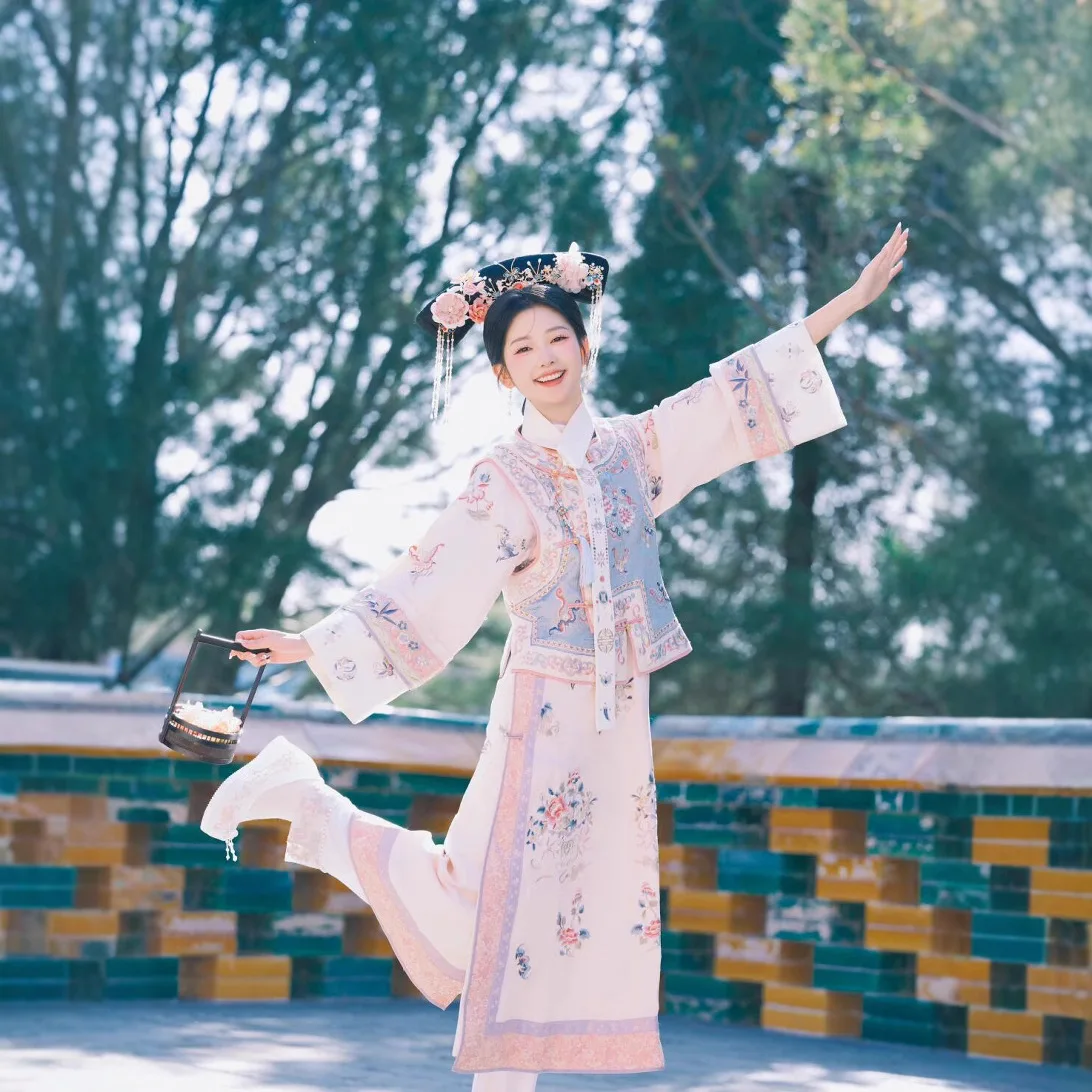 Women's Han Chinese Clothing Qing Dynasty Printed Ancient Costume Yanji Vest Gege Style Two-Piece Set Trip Shoot