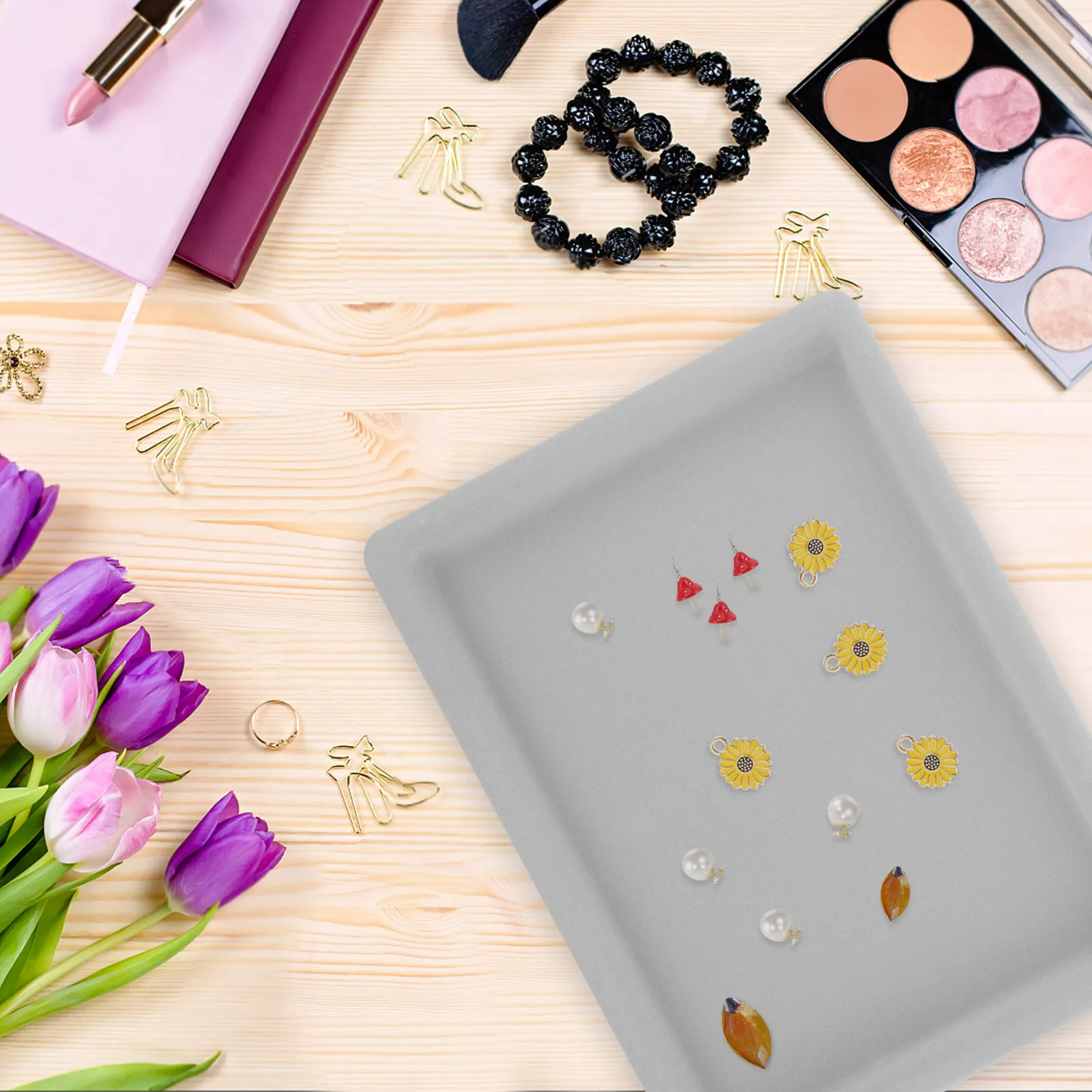 

Jewelry Organizer Tray for Rings Earrings Necklaces Bracelets Beads Soft Wrapped Surface Beading Tray Jewelry Display Stand