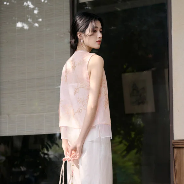 SENTUBILA Women's Chinese Style Pink Fake Two-Piece Vest Pearl Trim Frog Button Asymmetrical Hem Lightweight Top 161JE4747