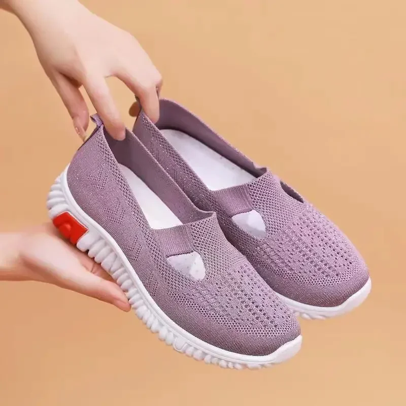 New Women\'s Sports Shoes Casual Lightweight Breathable Vulcanized Shoes Outdoor Fashion High Quality Oversized Flat Shoes