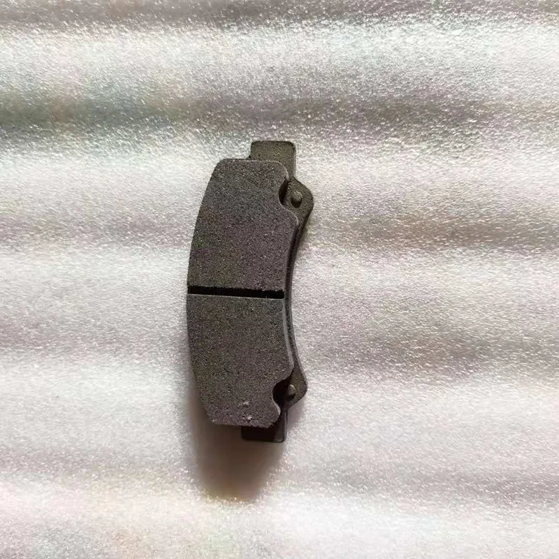 Suitable for Jiayuan Lingzu electric vehicle four-wheel brake pads single row double row brake pads two seats four seats