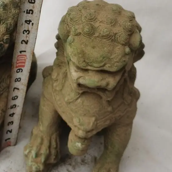 Antique unearthed bronze collection old with soil pulp retro ornaments home single door lion, in pairs please shoot two