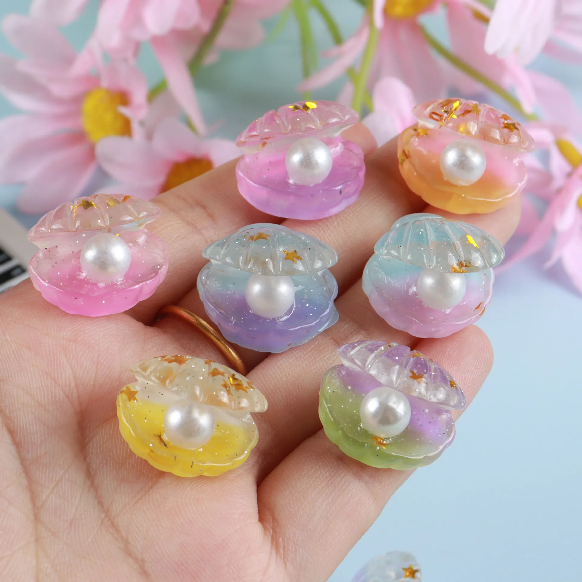10PCS Mini Glitter Bunte Harz 3D Offene Perle Shell Flatback Ornamente Diy Schlüsselbund Armbänder Anhänger für Schmuck Machen