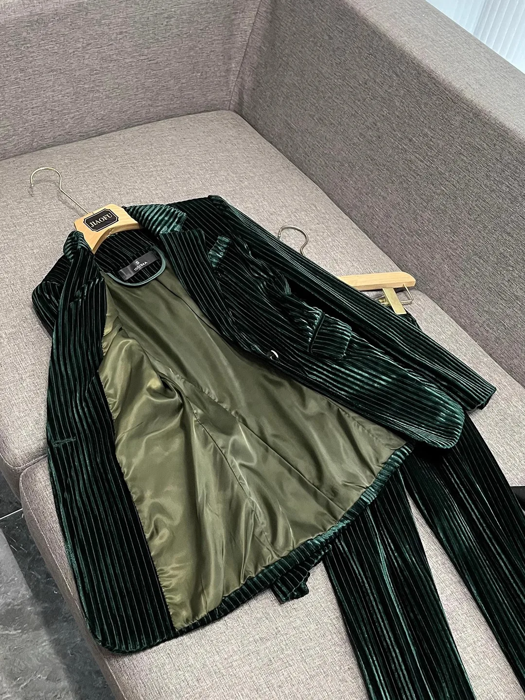 High-end veludo busin terno verão sle faionable vestido de noite feminino conjunto de duas peças para conferência anual