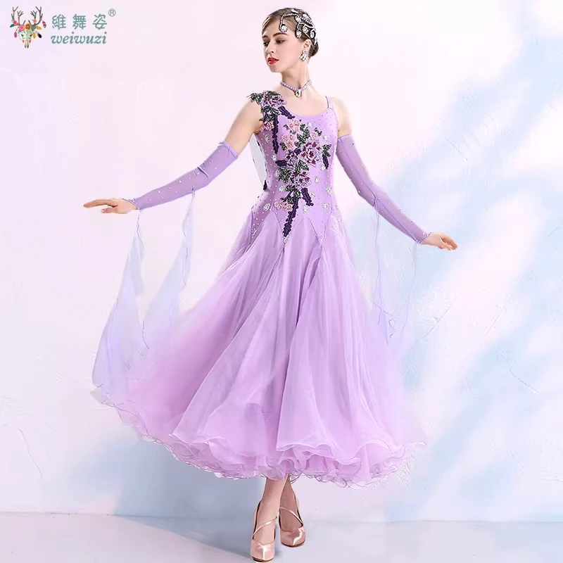 Nuovo Elegent Costume da ballo per donna Halter Big Swing Flamenco Valzer Sala da ballo Rumba Dance Perfermance Concorso Abito piuttosto sexy