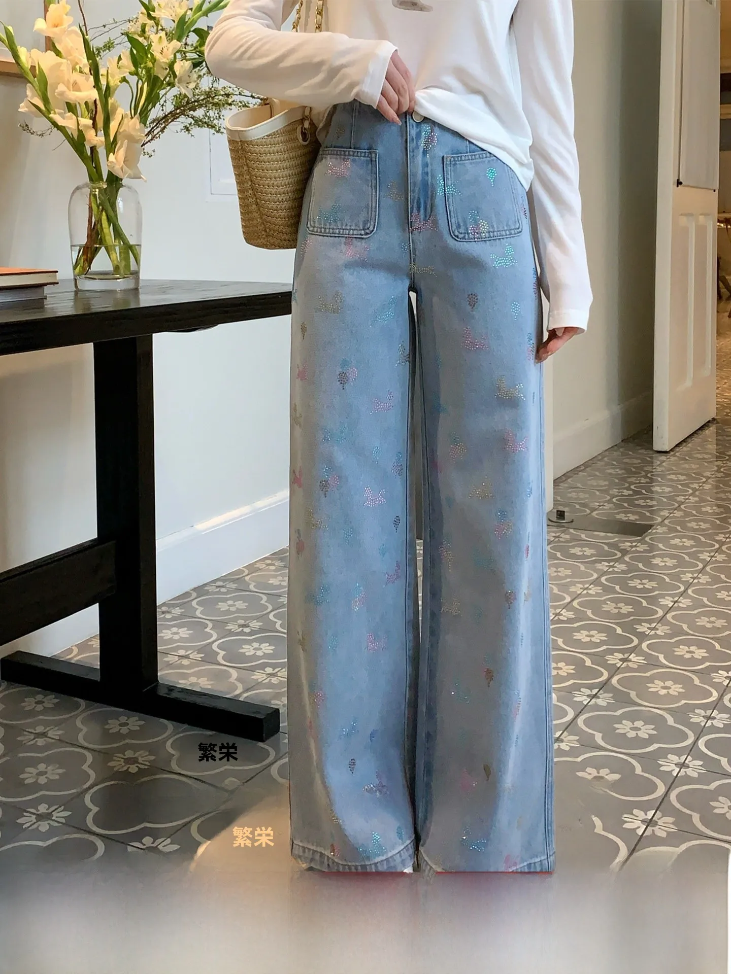 

High Waist Blue Rhinestone Embellished Straight Leg Jeans Women's Summer Wide Leg Pants Comfortable Cotton Blend Zipper Closure