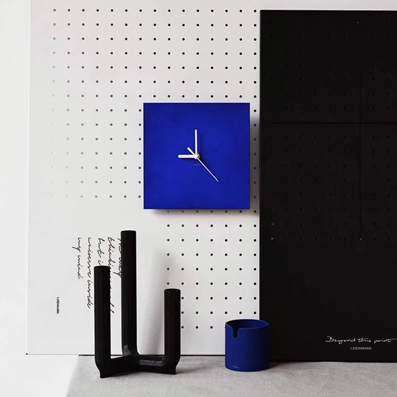 الحد الأدنى الحديثة ساعات الحائط غرفة المعيشة الداخلية الكورية تصميم صامت ساعة الحائط الجمالية Duvar Saati غرفة المعيشة الديكور