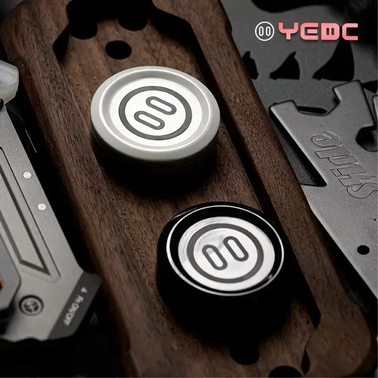 YEDC Ceramic Pig Coin 3.0 Haptic Coin&Ratchet Metal Magnetic Decompression Push Slider EDC Fingertip Gyro