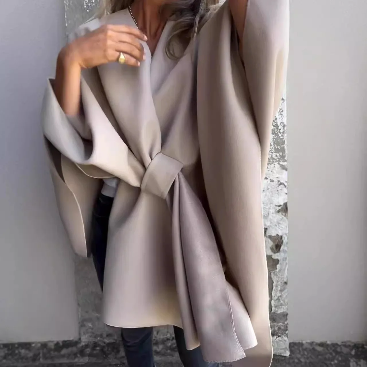 

2025 Women's New Autumn and Winter Loose V-neck Shawl Cape Jacket