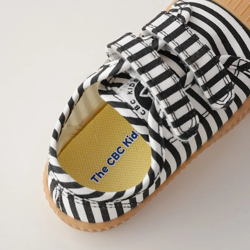 New Spring Sneakers For Baby Fashion Children Kindergarten Indoor Canvas Shoes Boys Girls Cute Zebra Crossing Print Casual Shoes