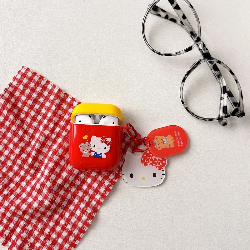 かわいいサンリオハローキティイヤホンケース Airpods 1 2 3 4 プロ 2 ワイヤレス Bluetooth ヘッドセット保護ソフトカバーとペンダント