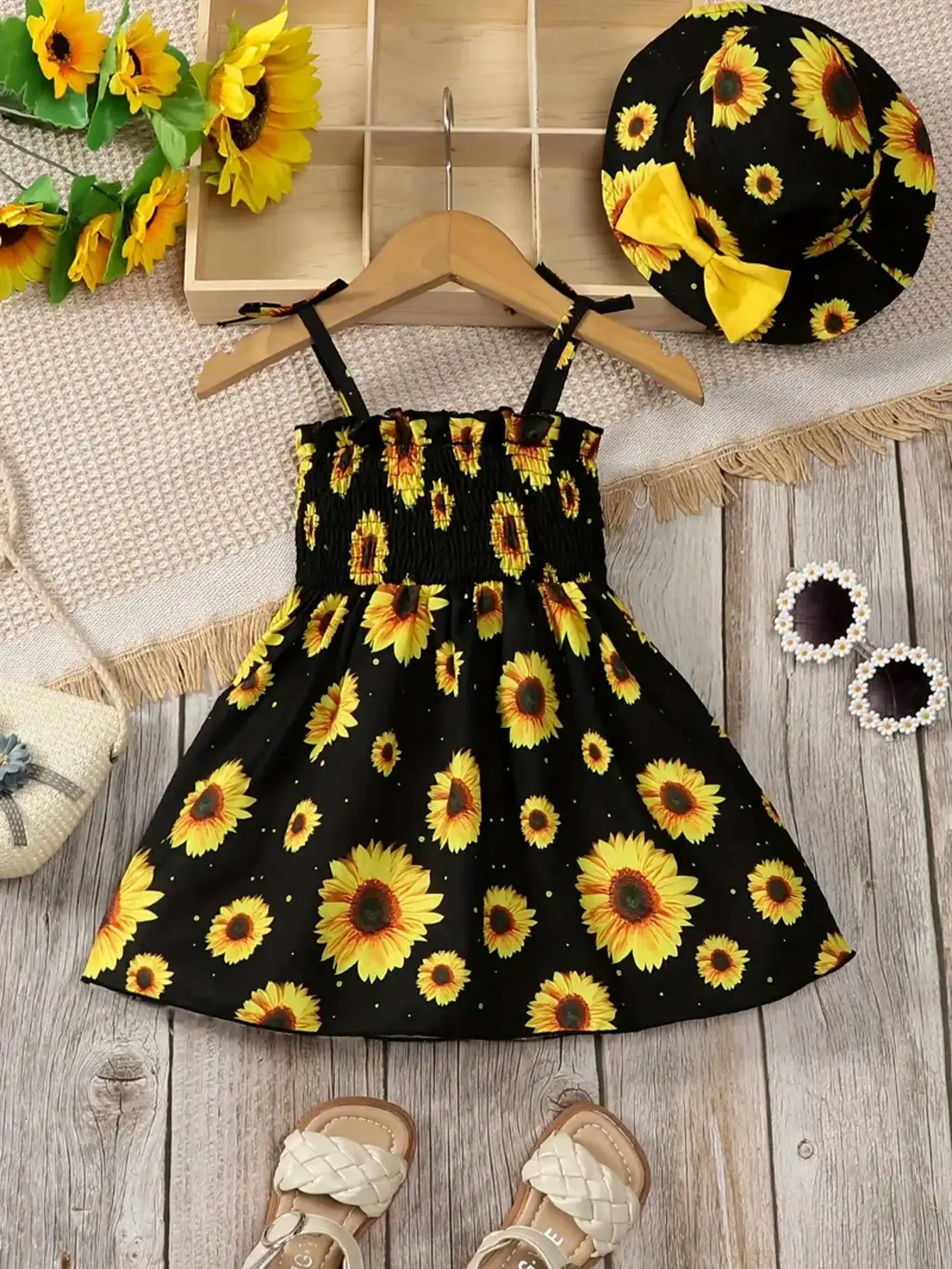 2026 Girls' Leisure New Spring and Summer Sunflower Printed Bow Decoration Strap Loose Comfortable Dress Small Skirt