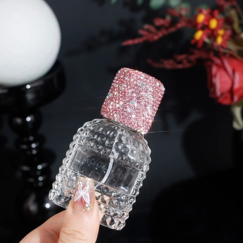 Water-encrusted Diamond Perfume Bottle, High-end Liquid Spray Bottle, 30ml Glass Bottle, Travel Portable Portioned Bottle