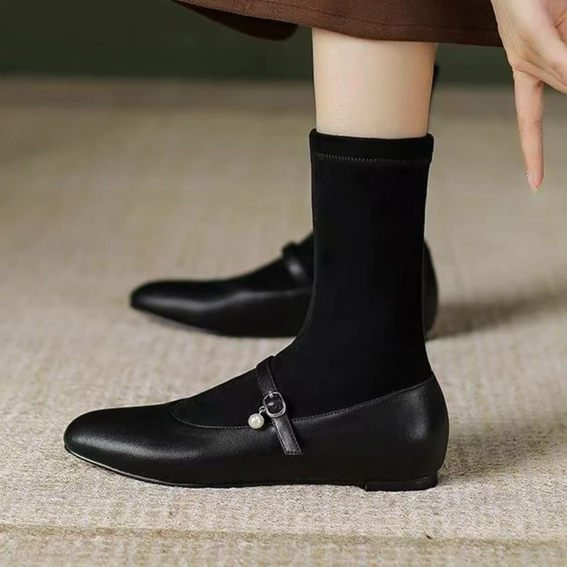 

Pearl Women Flats Ankle Boots Casual New Elegant Fashion Winter Shoes 2025 Brand Trend Woman Sneakers Sport Walking Zapatillas