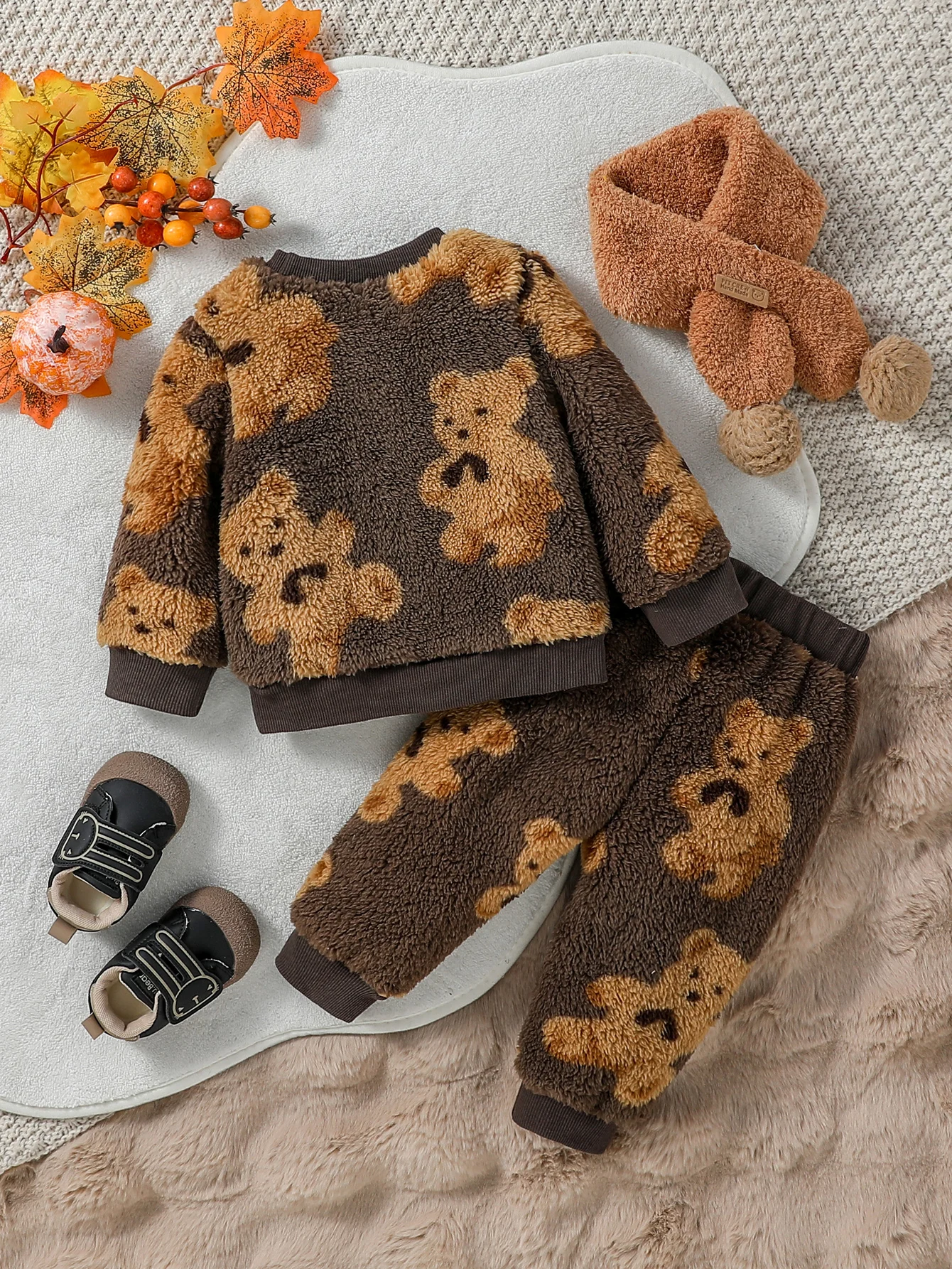 2024 New Style 6M-3Y Baby Unisex 2-piece Infant/Toddler Winter Cute Little Bear Plush Sweater Pants Casual Set