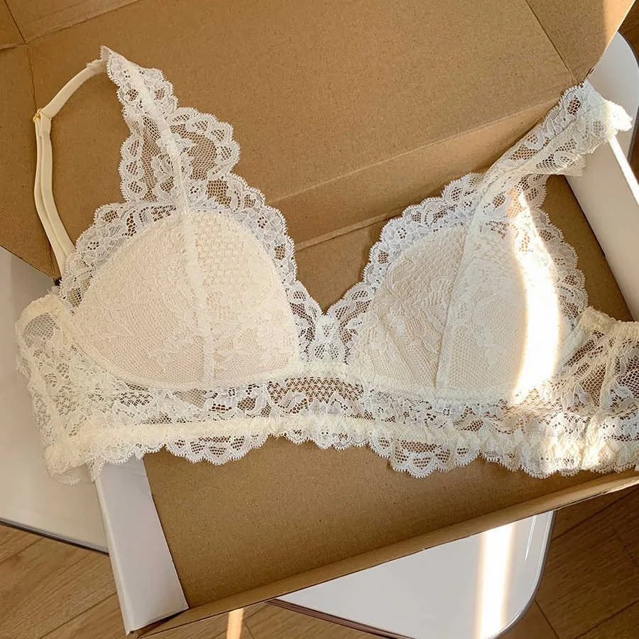 

Кружевной бюстгальтер с треугольной чашкой и бантом для женщин, атласное нижнее белье с маленькой грудью, дышащий удобный мягкий бюстгальтер для милых девочек, женское нижнее белье