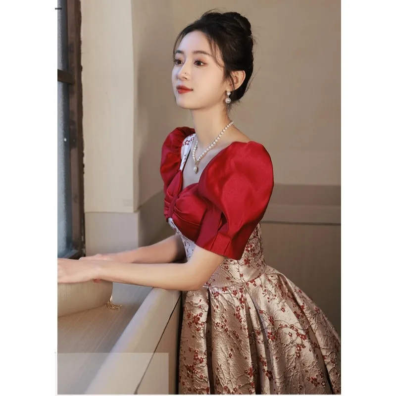 Robe de soirée de mariée rouge vin, manches de princesse, col carré, Toast, Look à la mode, fine, imprimée, bretelles au dos, longue, nouvelle collection 2026