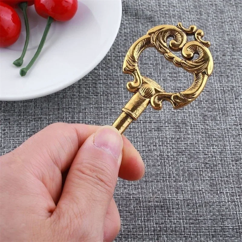 Metal Opener Alloy Party Favors Gift Bottle Opener Bar Kitchen Tool Vintage Key Shape Key Chain