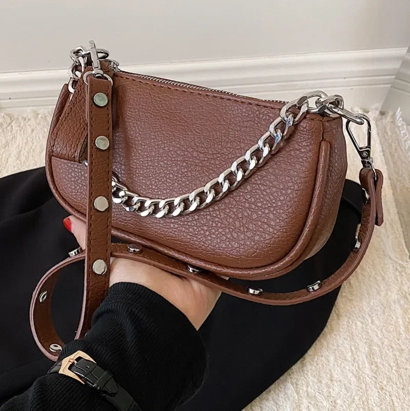 Ladies Casual Retro Shoulder Bag Fashion Chain Handbag Autumn and Winter New Messenger Retro Women's Bag