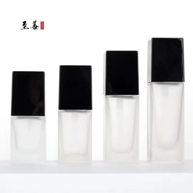 15ml 30ml 40ml 60ml Square Liquid Foundation Clear Glass Bottle Essence Emulsion Refillable Bottles Cosmetic Packaging Container