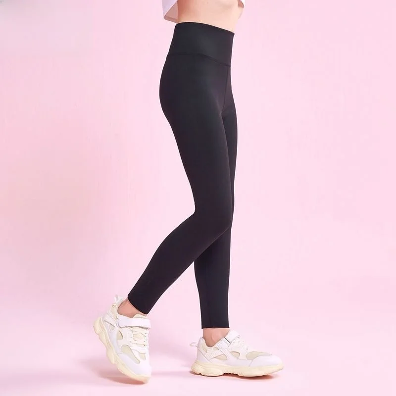 سراويل يوجا للفتيات من rctic سراويل ضيقة ذات طبقة أساسية سراويل تابوت متوسطة وكبيرة للأطفال لموسم الصيف مواد أخرى...