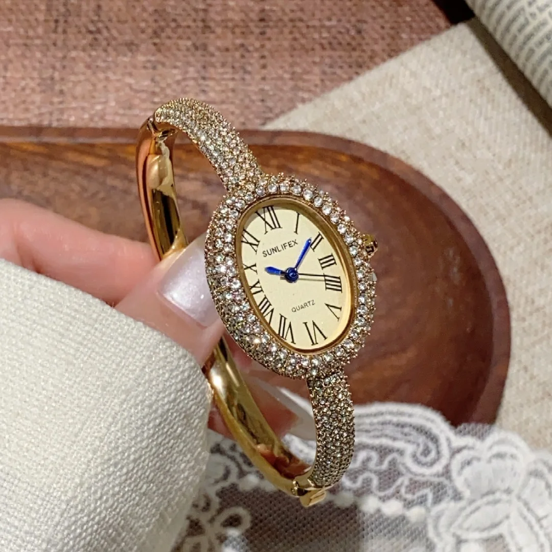 Sunlifex كامل الماس ووتش المرأة الفضة اليد الإسورة سوار ساعات الكوارتز السيدات ساعة اليد Relogio Feminino Saati