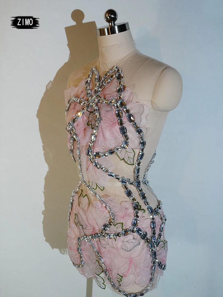 Glänzendes Strass-Bar-Kleid, kurzer Rock, rosa, sexy Kleid, Neckholder, Feiern, Leistung, Party, Geburtstag, Sängerin, Tanz, GO Drag Queen