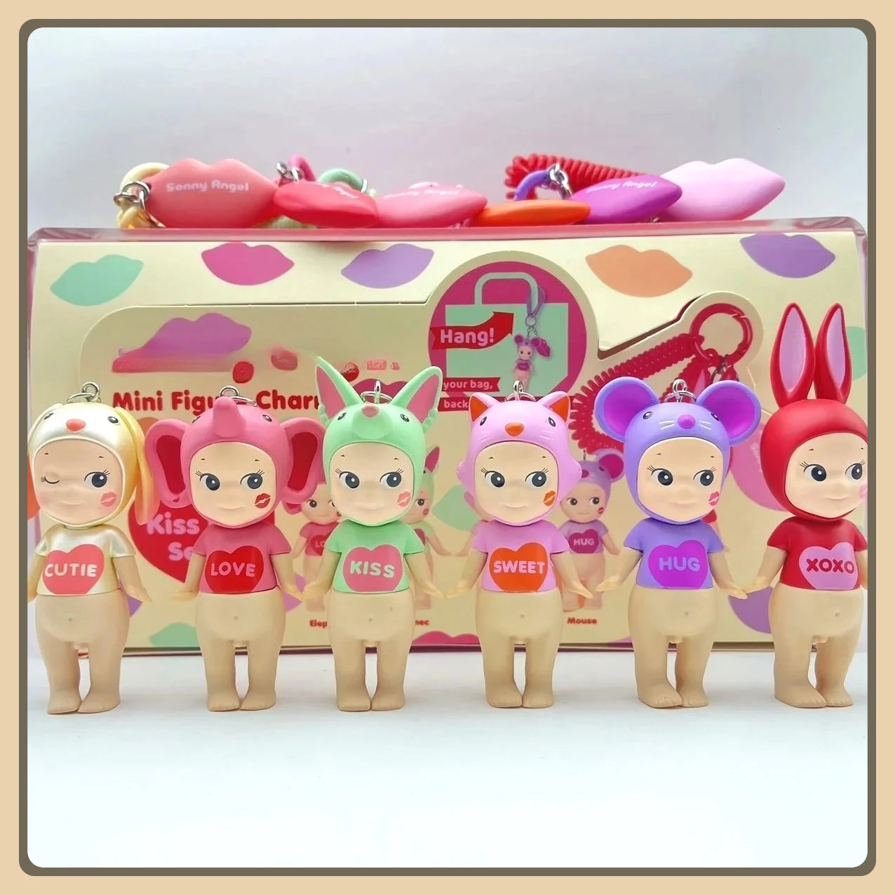 

Новый Macni Angel Kiss Kiss Series кулон коробка слепая сумка рюкзак висит милая кукла орнамент мини-фигурка очаровательная игрушка подарок на день рождения