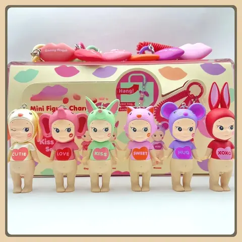 Nuovo macni angelo kiss serie ciondolo scatola borsa cieca zaino appeso bambola carina ornamento mini figura fascino giocattolo regalo di compleanno