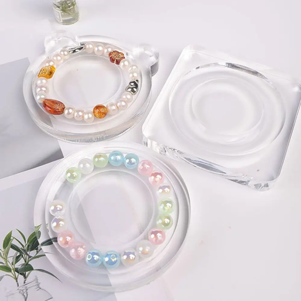 

Прозрачный акриловый коврик для изготовления украшений в форме медведя с несколькими углублениями и отсеками для хранения, доска для бисероплетения