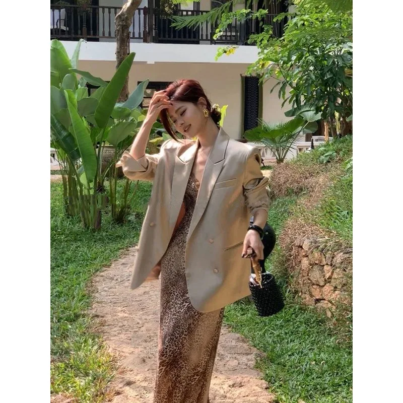 O high-end pequeno terno jaqueta feminina primavera novo estilo super bonito petite feminino elegante com personalidade única