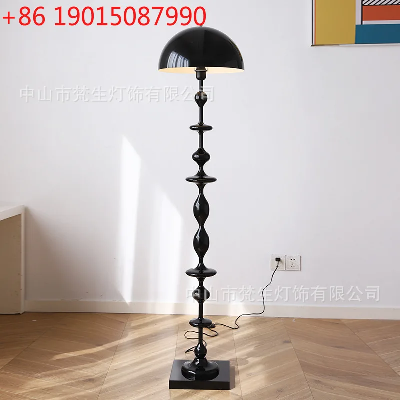 

Medieval style floor lamp, living room, retro high-end homestay, study room vertical floor lamp